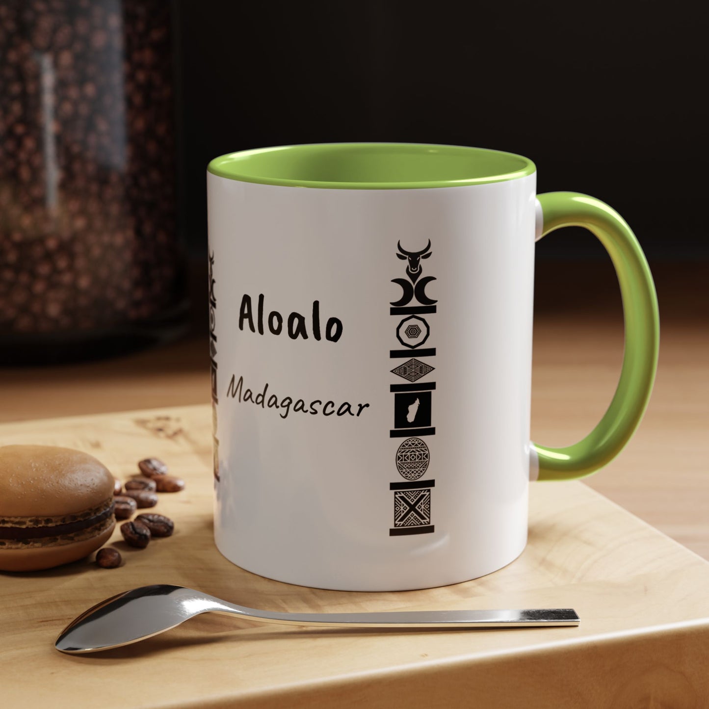 Mug "Aloalo" - Un Voyage au Cœur de Madagascar ☕