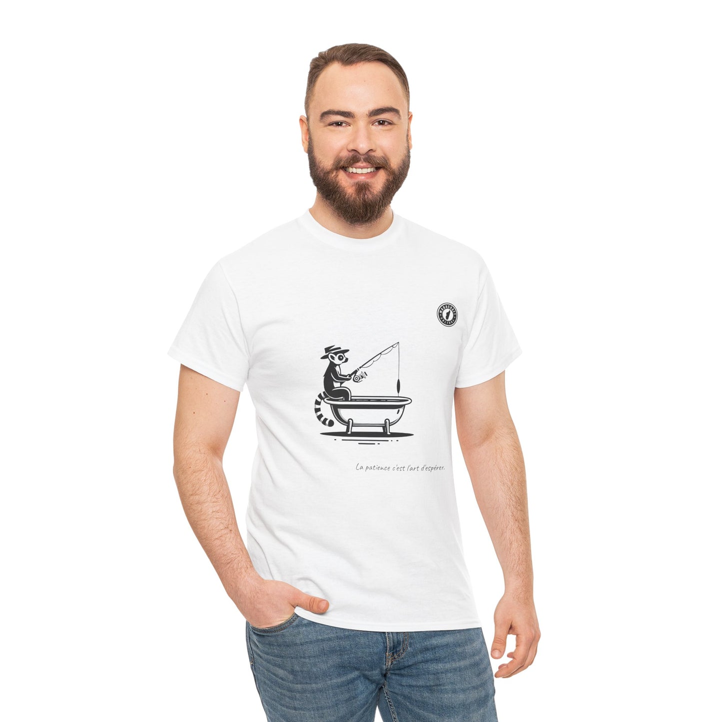 T-Shirt Lémurien Pêcheur – L’Art de la Patience 🎣- Homme