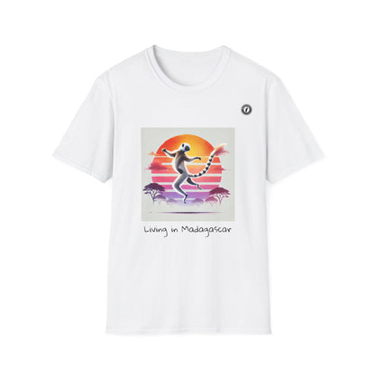 T-Shirt Maki Sifaka Sunset – L’Esprit Libre de Madagascar
