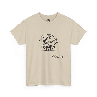 T-Shirt "Mozika" - Laissez-vous Envoûter par le Rythme Malgache