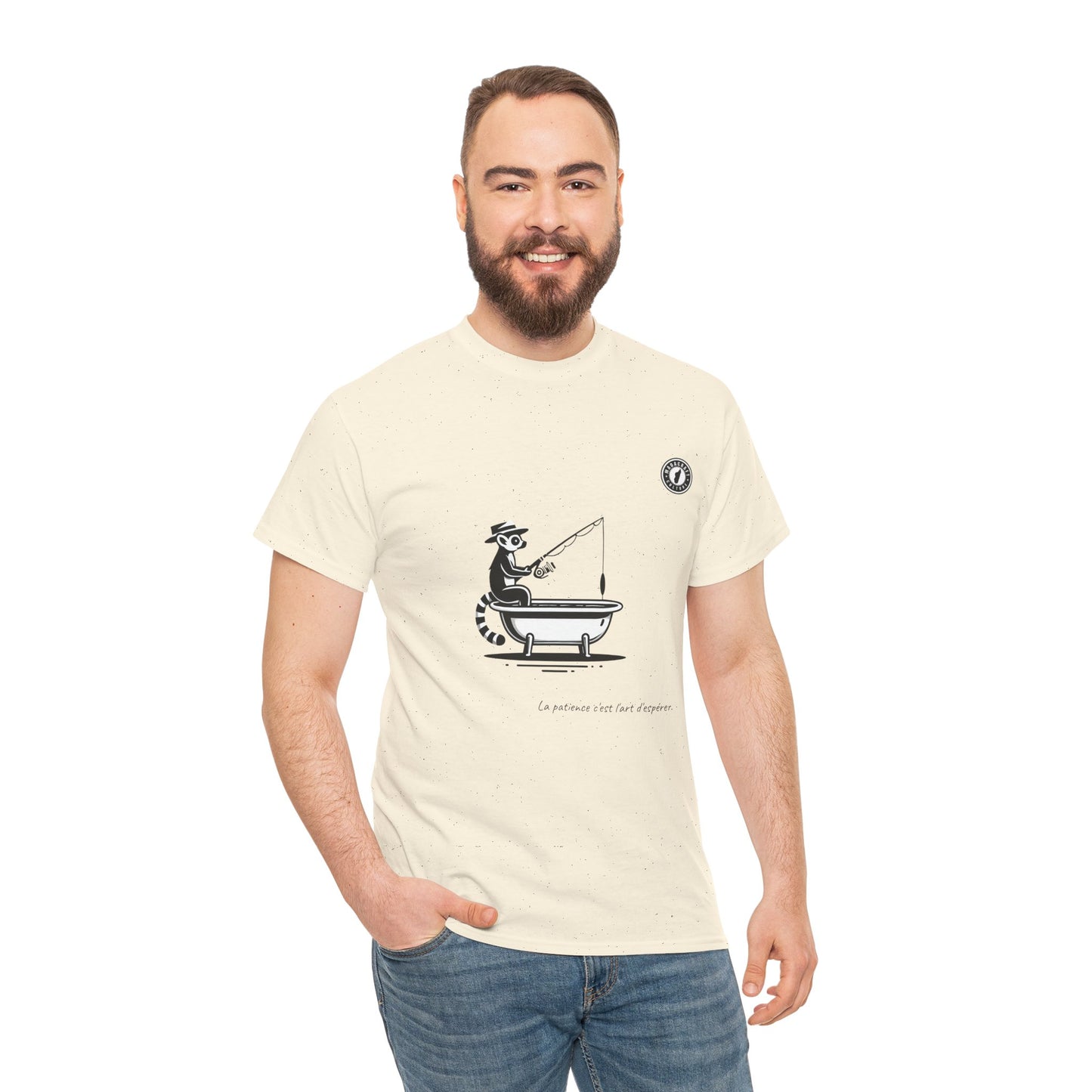 T-Shirt Lémurien Pêcheur – L’Art de la Patience 🎣- Homme
