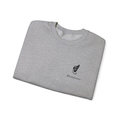 🧥 Maki Sweatshirt from Madagascar - Between Culture &amp; Endemic Wildlife 🐾