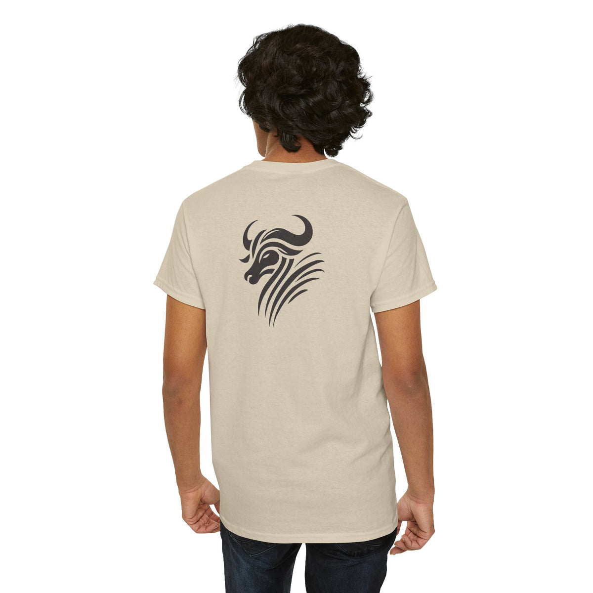 T-Shirt  "Zébu Tribal" - L’Âme de Madagascar 🏝️🐃