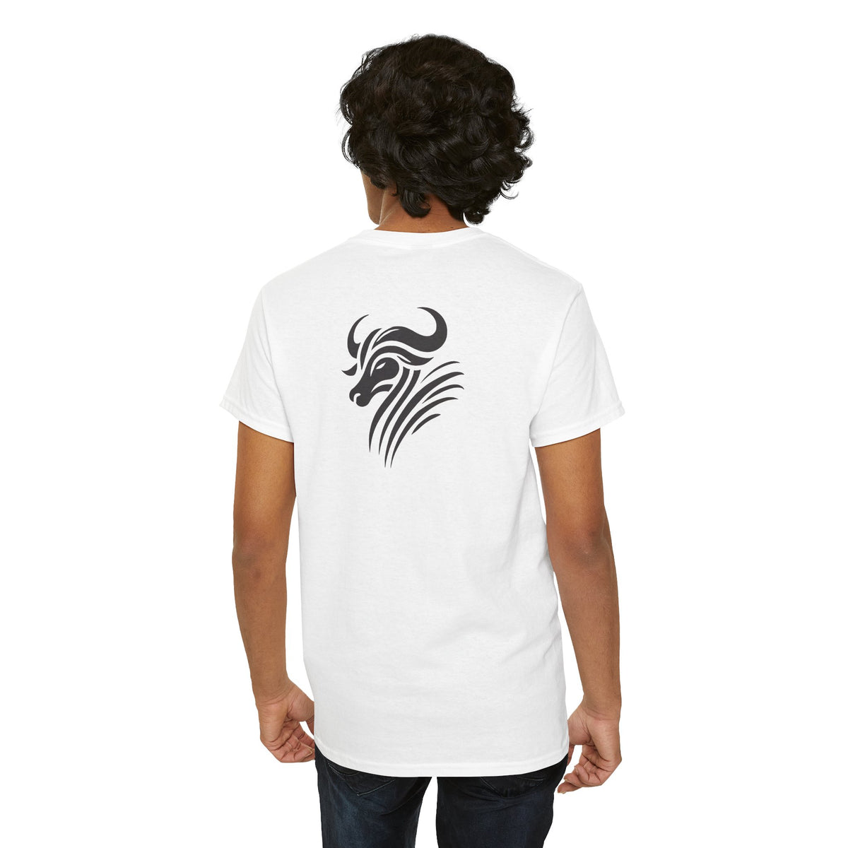 T-Shirt  "Zébu Tribal" - L’Âme de Madagascar 🏝️🐃