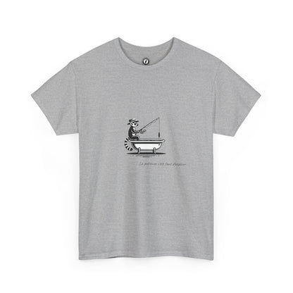 T-Shirt Lémurien Pêcheur – L’Art de la Patience