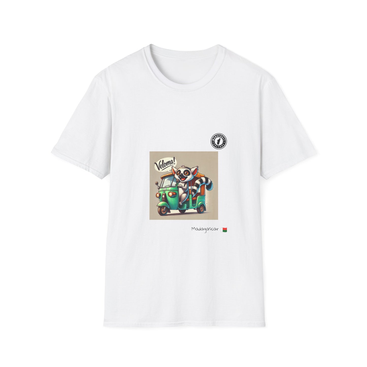 T-Shirt Unisex Maki Tuk-Tuk – Aventure Nocturne à Madagascar